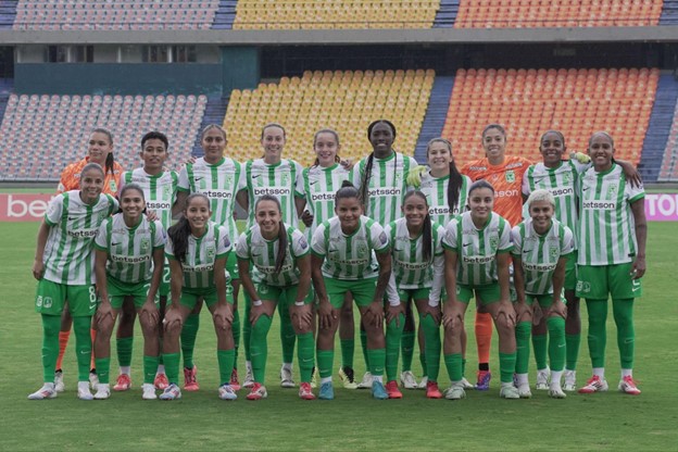 Atlético Nacional ganó, goleó y gustó en casa ante Alianza F.C.