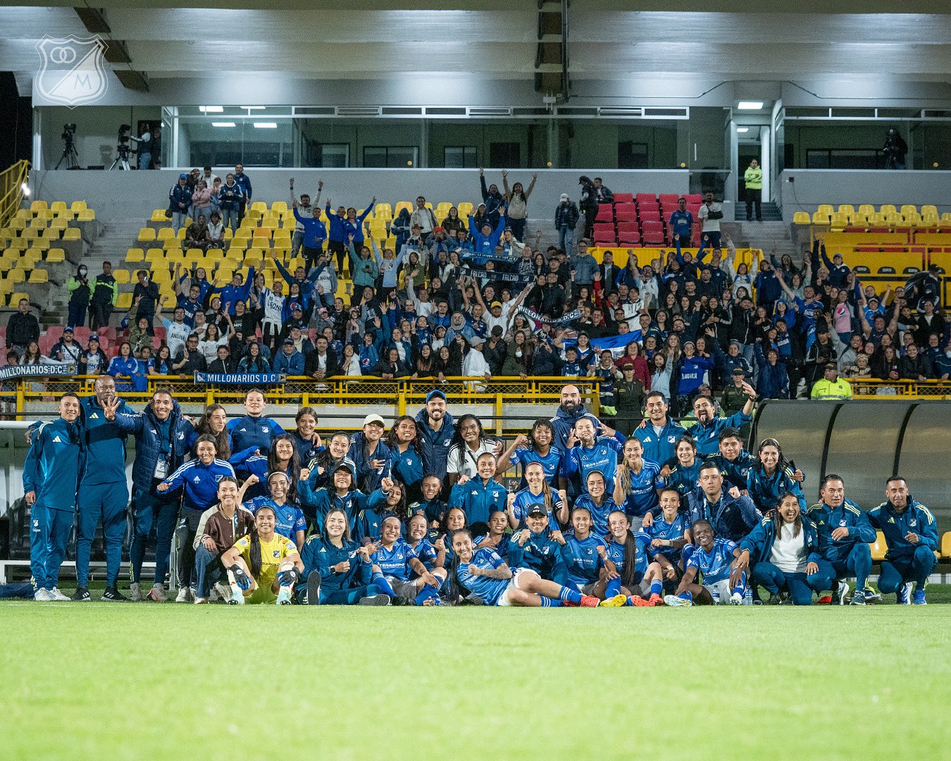 Millonarios celebró con su gente, en el Estadio Metropolitano de Techo, su clasificación a los cuadrangulares finales de la Liga Femenina.