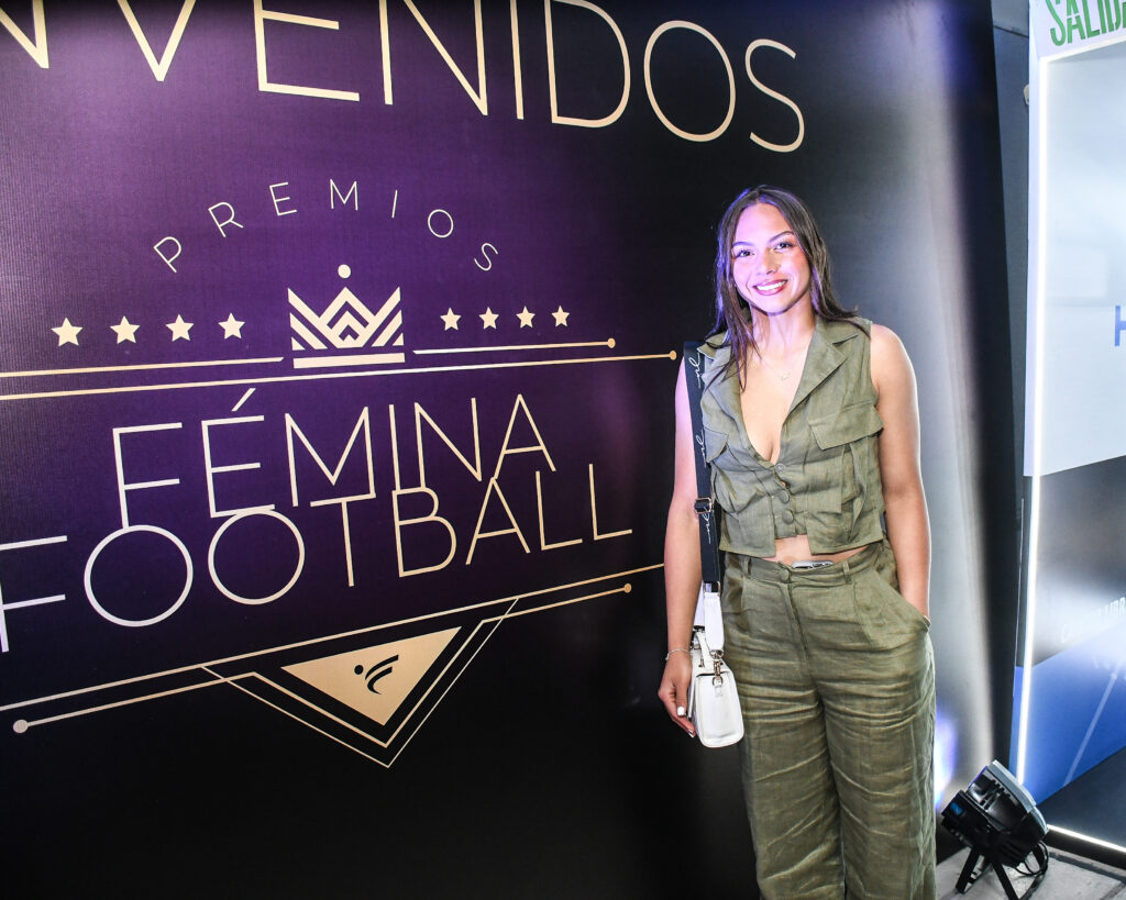Luisa Agudelo Fémina Football